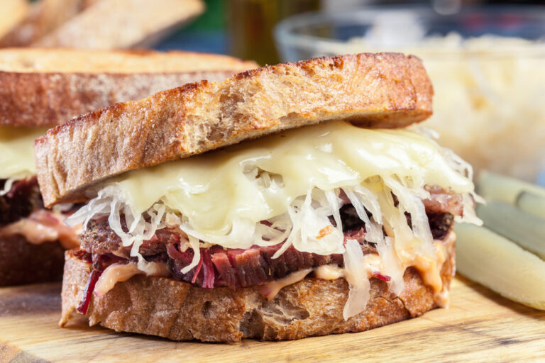 Top 12 Quick & Easy Meals for One Person [For Entire Day]